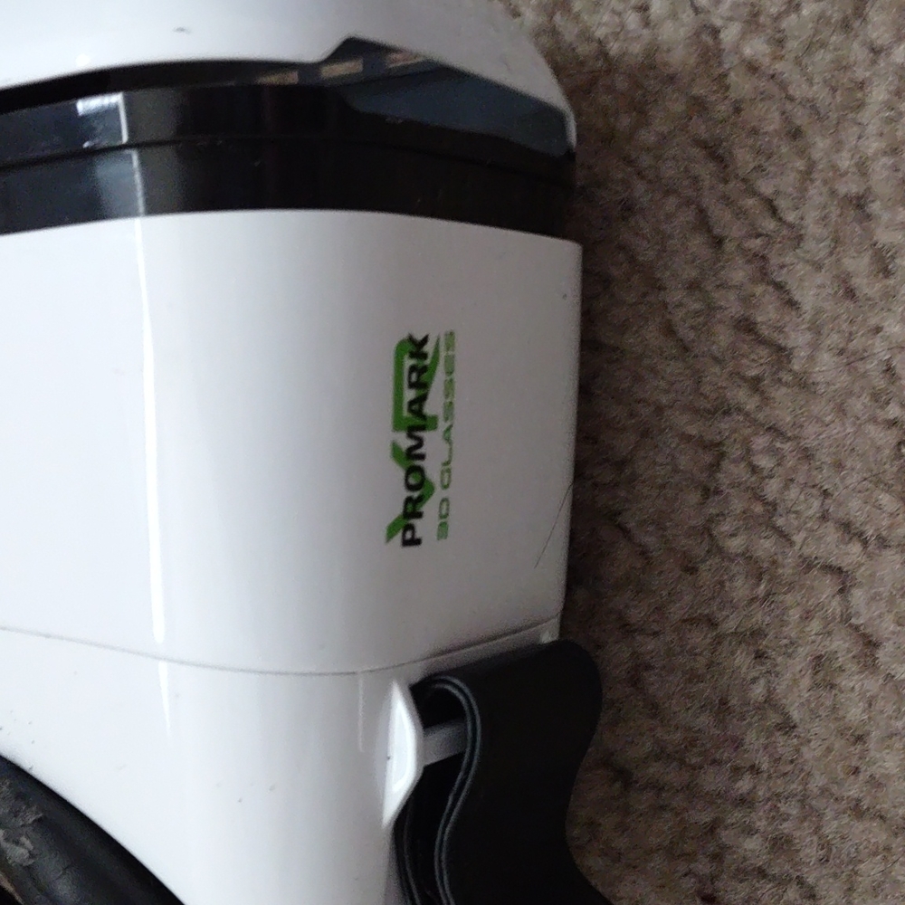 Virtual reality glasses - Picture 3 of 3